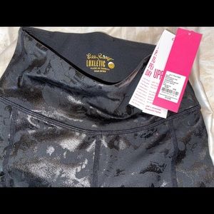 Lilly Pulitzer Luxlectic Weekender NWT XXS